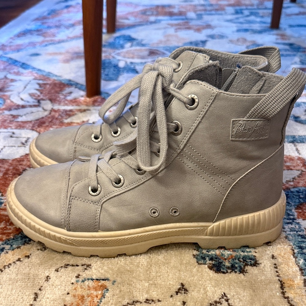 Blowfish Kids Gray Lace-Up Boots Size 5